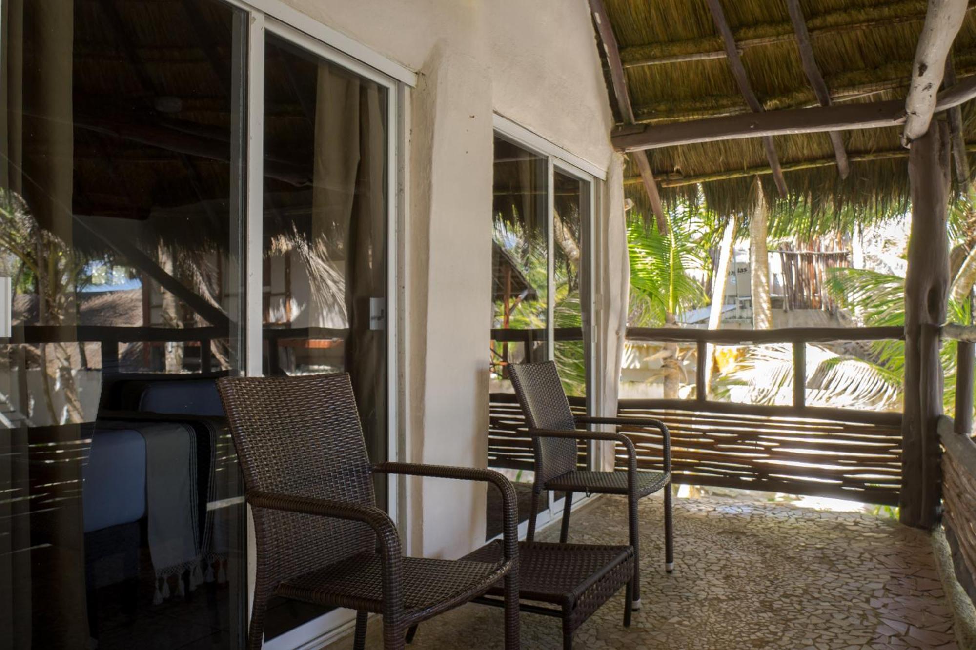 Bt Live Tulum Located At The Party Zone Hotel Buitenkant foto