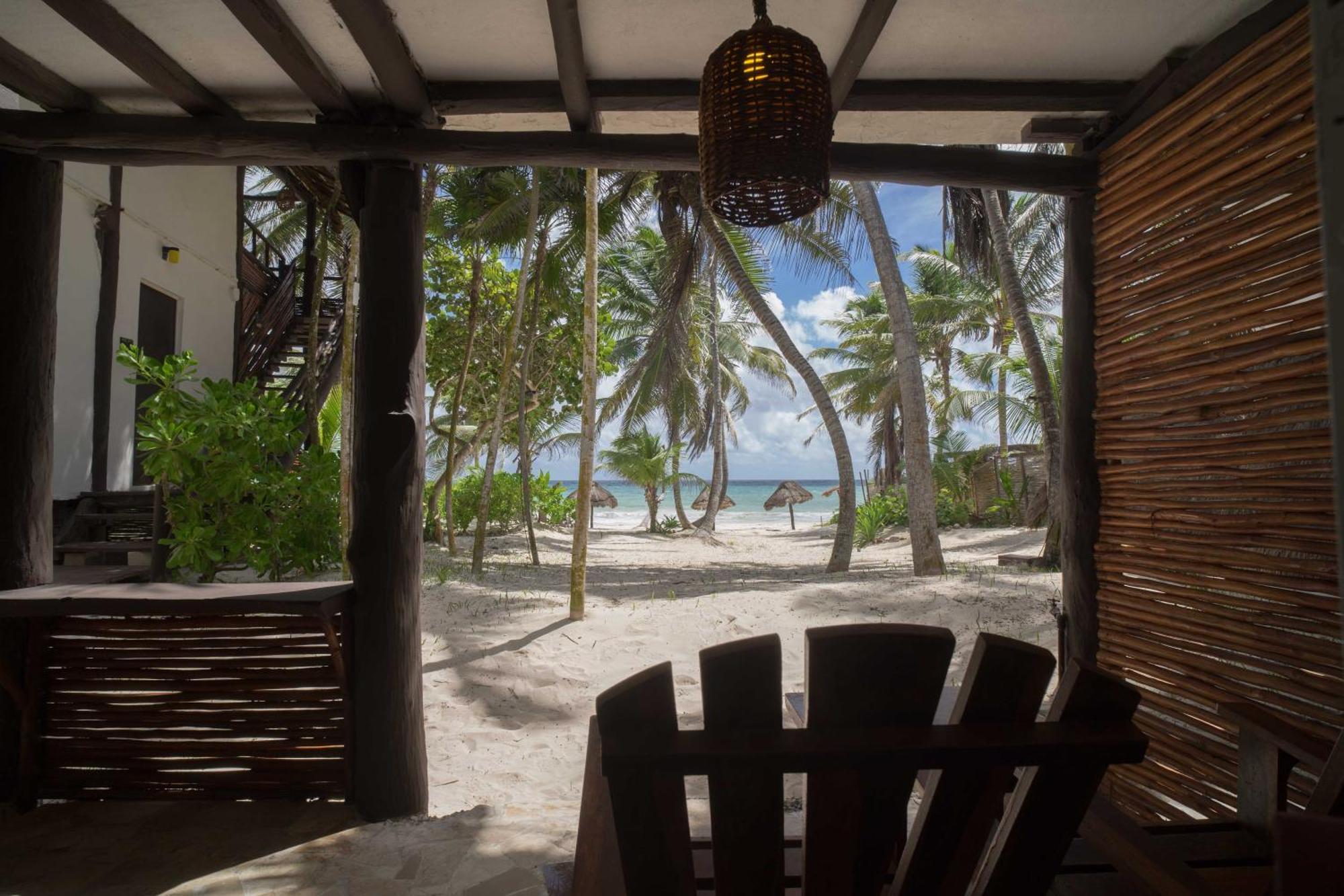 Bt Live Tulum Located At The Party Zone Hotel Buitenkant foto